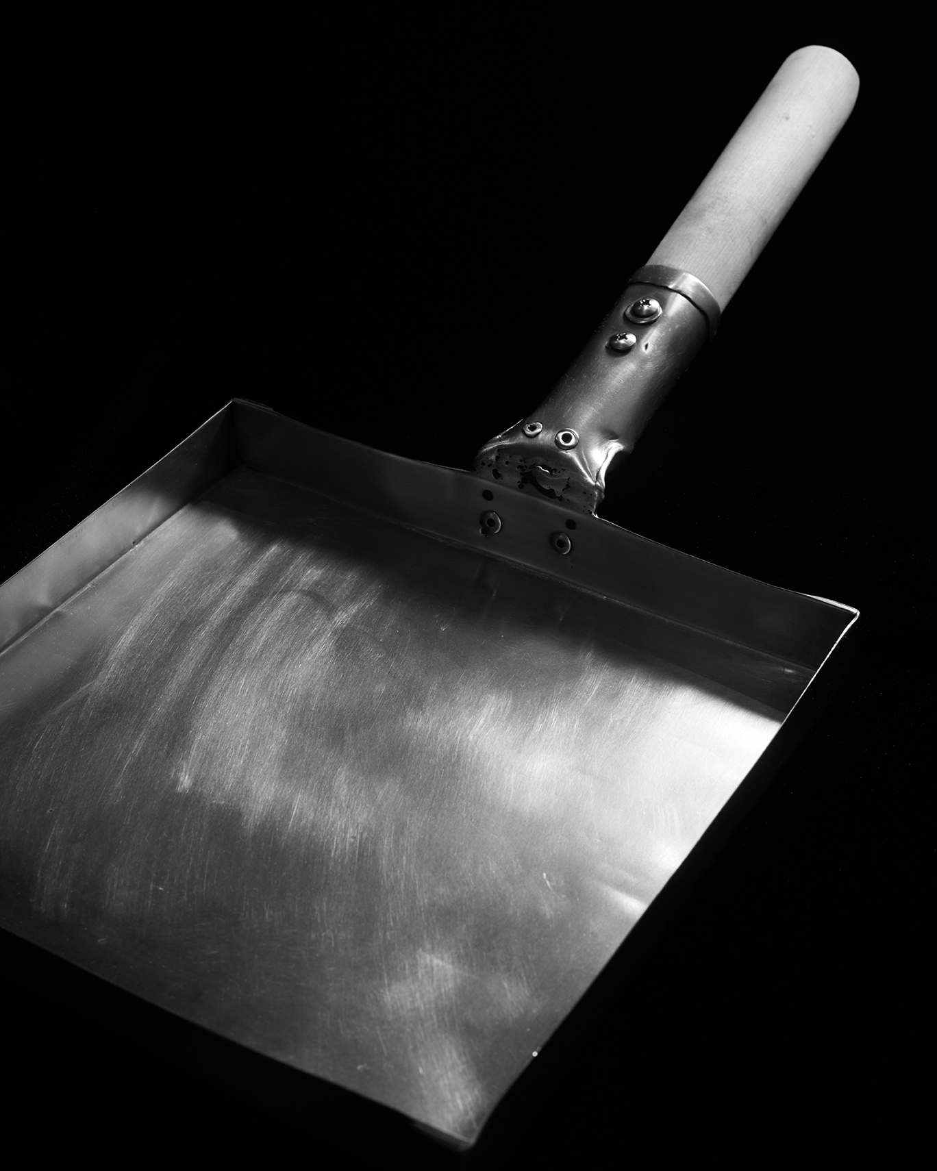 HADATE  RAW UNI FROM HOKKAIDO JAPAN